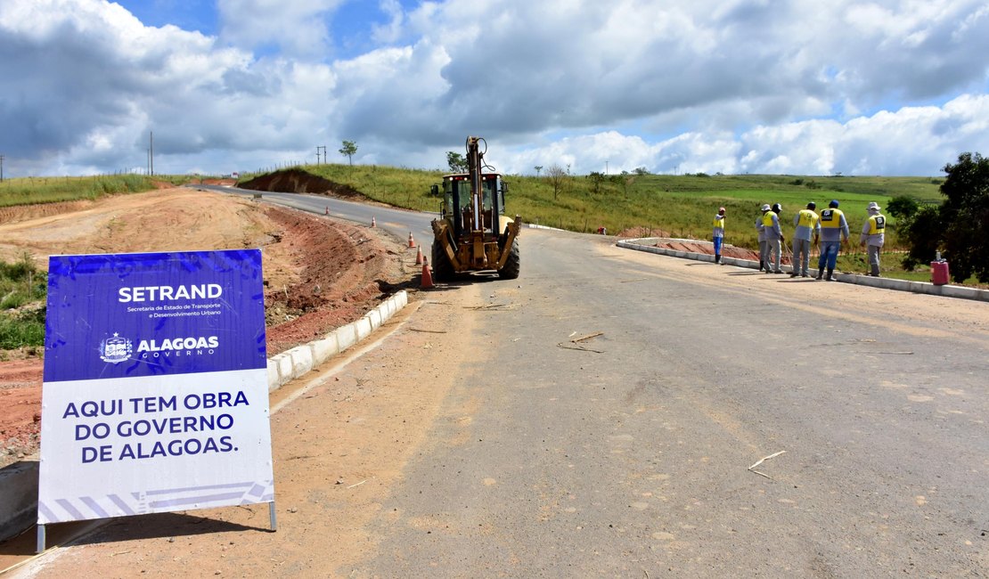 Com investimento de R$ 5,7 milhões, Programa Alagoas de Ponta a Ponta chega a Ibateguara