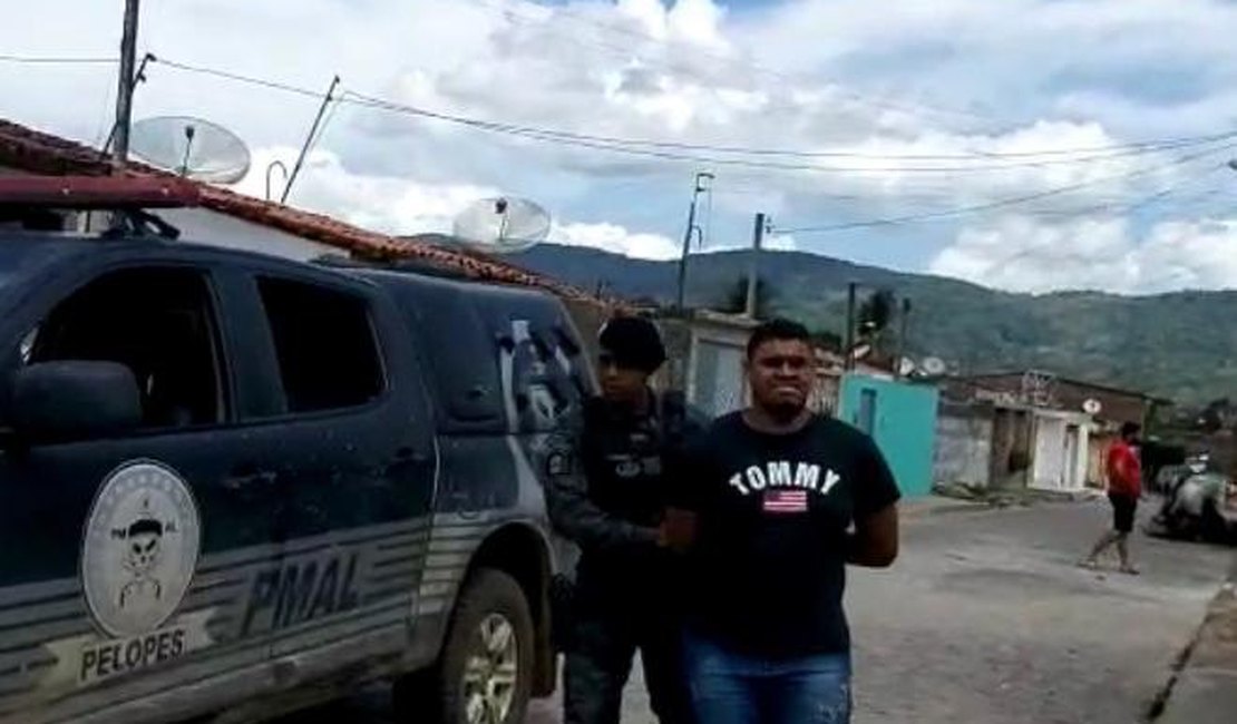 Delegado diz que filho matou pai para não descobrir que ele havia vendido o carro, em AL; veja vídeo