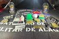 PM contabiliza mais de 52 quilos de drogas e 24 armas de fogo apreendidos em uma semana