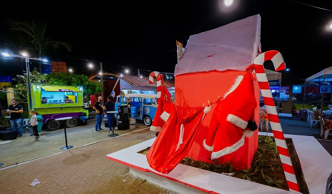 1ª Feira de Artesanato Natalino leva concurso de Karaokê ao Mercado Margarida Gonçalves