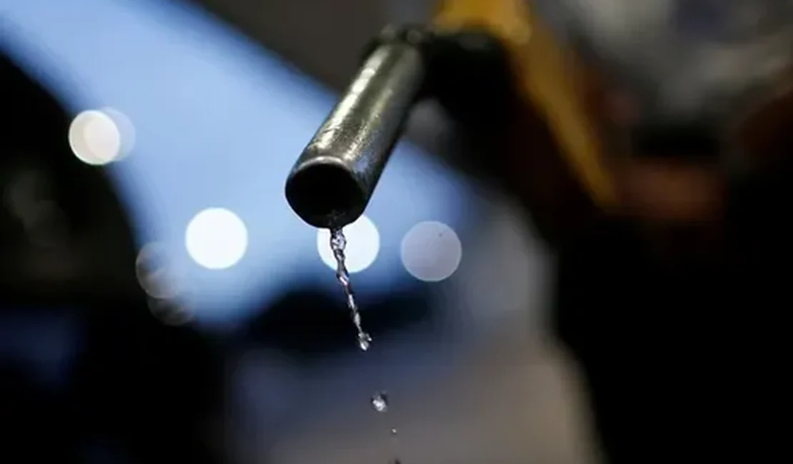 Ministério da Fazenda deve prorrogar subvenção de R$ 0,44 da gasolina