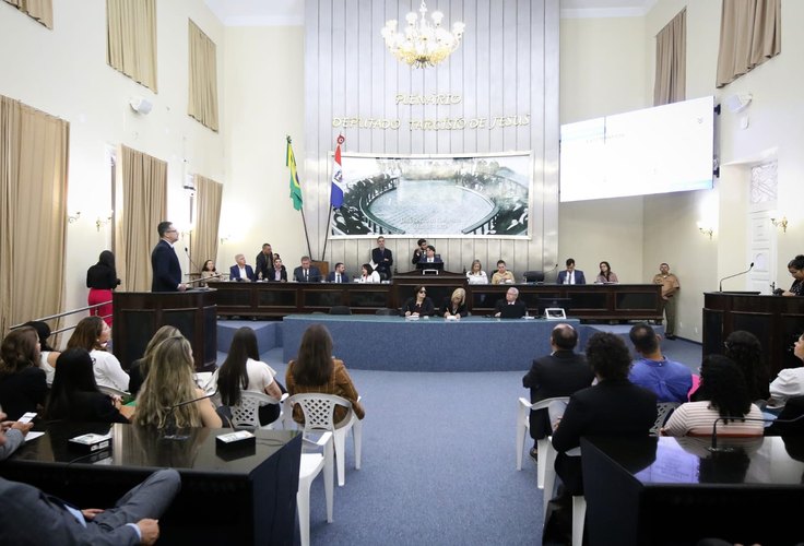 Plenário da Assembleia Legislativa discute proposta de alteração do limite para abertura de créditos suplementares