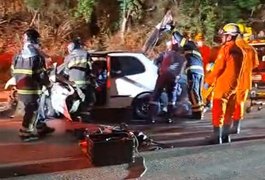 Colisão deixa três feridos, sendo um preso às ferragens, ﻿na BR-316 em Satuba