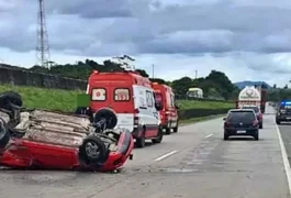 Grave acidente de carro deixa mãe e filha alagoanas mortas em Pernambuco