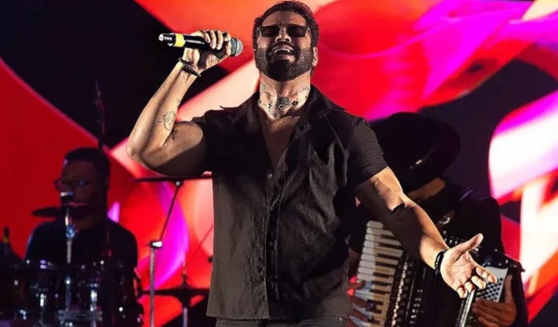 Cantor de banda de forró morre em acidente de trânsito na Bahia