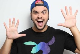 Luccas Neto receberá R$ 50 mil de youtuber que o acusou de incentivar pedofilia