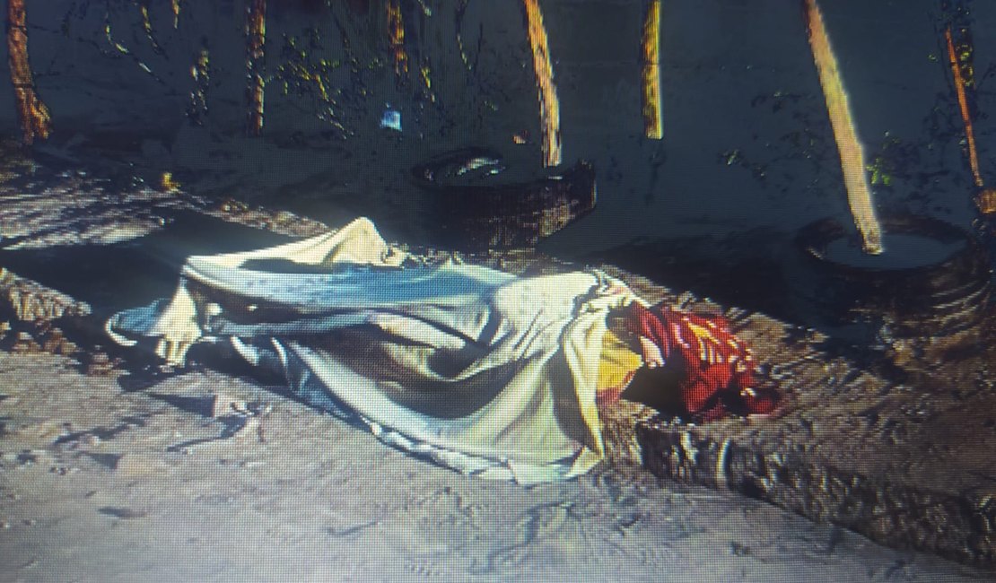 Homem que já foi preso por homicídio é executado durante bebedeira em Penedo