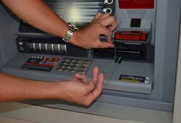 Vigilante frustra ‘pescaria de envelopes’ em caixas eletrônicos de Teotônio Vilela