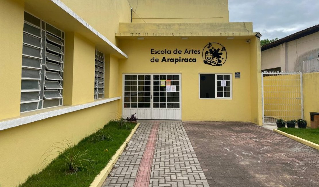 Prefeitura e IFAL ofertam vagas para cursos de informática básica para estudantes da rede municipal de Arapiraca