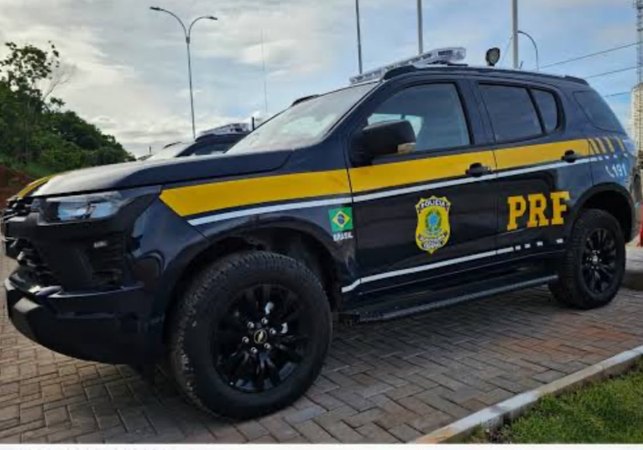 PRF prende motorista com carro clonado durante fiscalização em Satuba