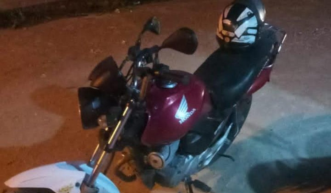 Vídeo. Homem tem moto furtada enquanto é atendido em hospital de Arapiraca