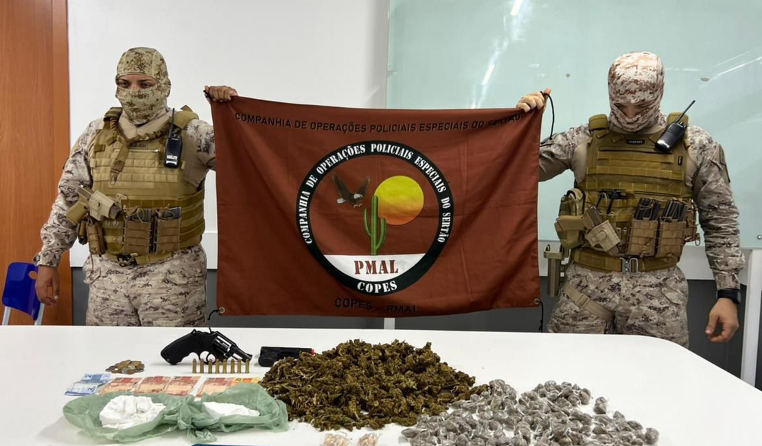 PM prende dupla com arma e drogas durante operação em Olivença