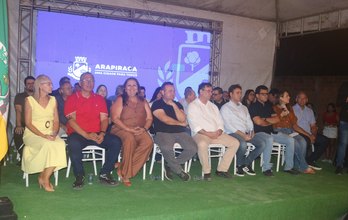 Luciano Barbosa entrega equipamentos na Vila Bananeiras
