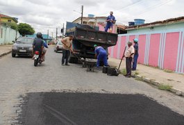 Prefeitura retoma operação tapa-buracos pela cidade