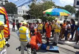 Idoso fica ferido após ser atropelado ao atravessar rua, em Maceió