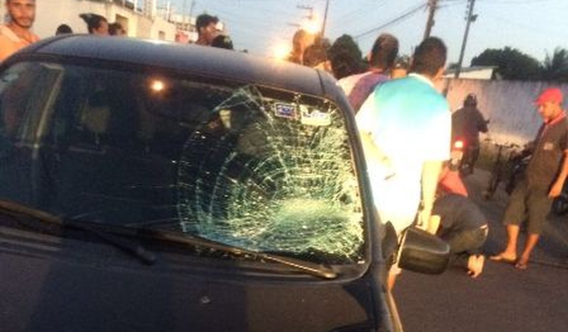 Ciclista colide em para-brisa de veículo e é socorrido para a UE