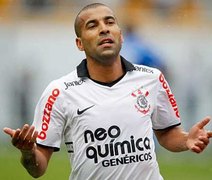 Flamengo está próximo de acerto com Emerson Sheik