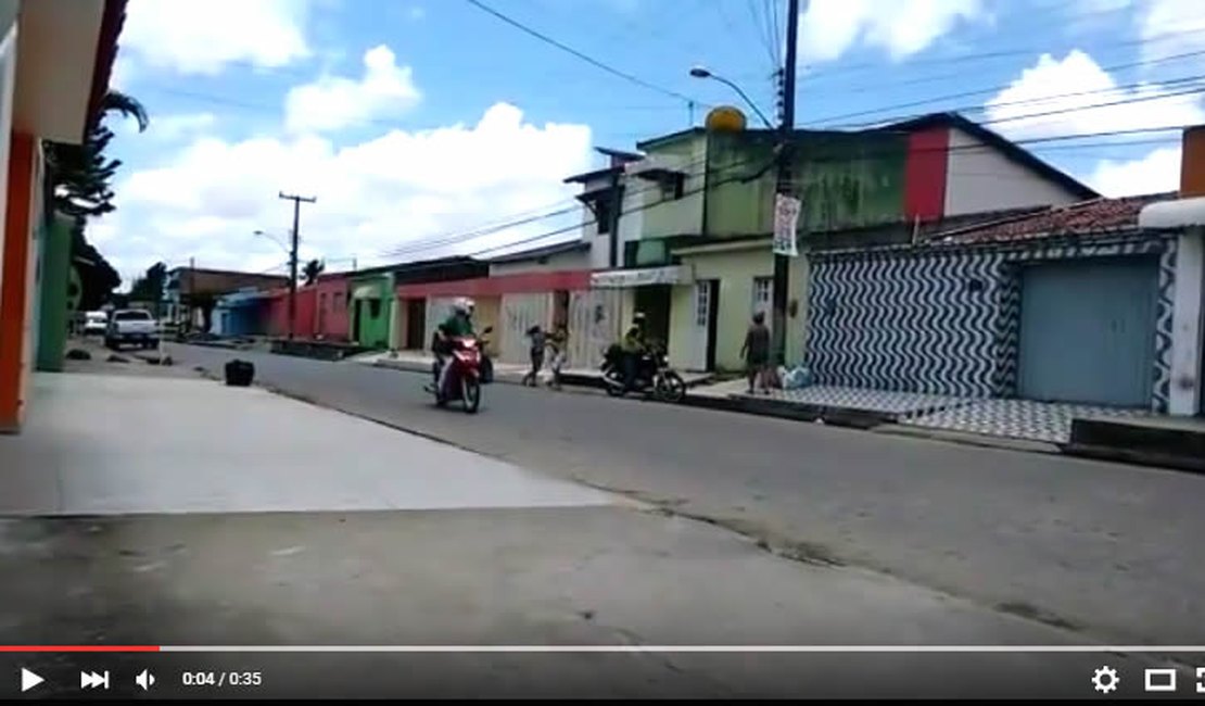 Vídeo mostra mulher brigando com suposta amante do marido, em Arapiraca