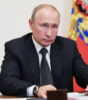 Putin diz que sanções são tentativas de guerra contra a Rússia