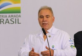 Covid-19: ministro oficializa fim de emergência sanitária