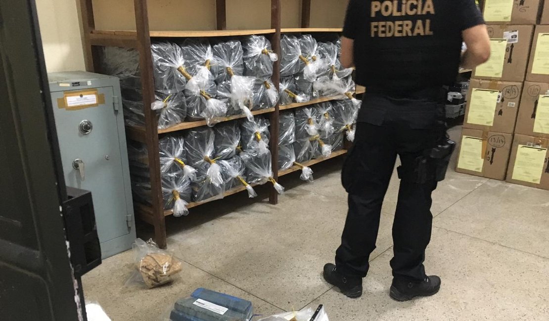 Polícia Federal incinera mais de 800kg de drogas em AL