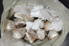 Homem é flagrado transportando drogas em motocicleta na AL-115, em Lagoa da Canoa