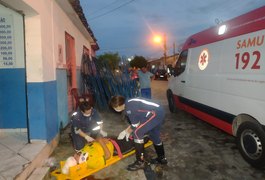 Homem sofre ataque epiléptico e fica ferido ao bater a cabeça no chão em Arapiraca