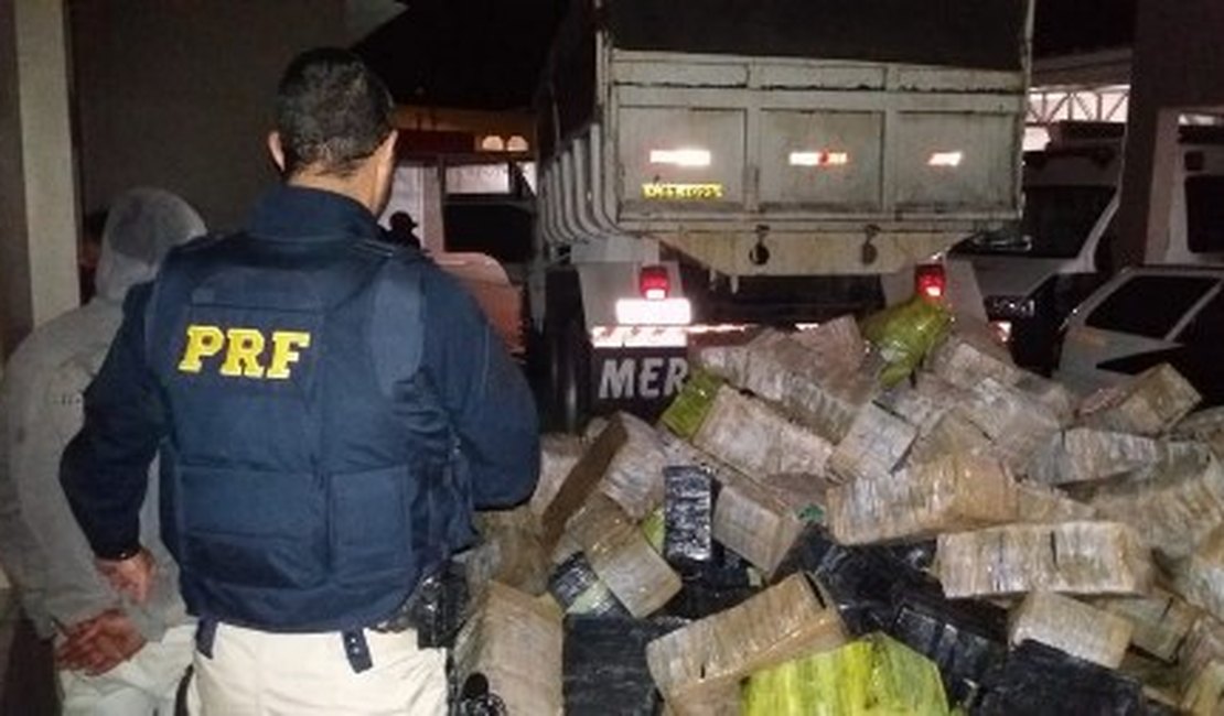 Erro ortográfico faz PRF achar quase 4 toneladas de maconha em São Paulo