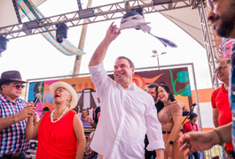 Ed Gama e Os Disgramados se apresentam no Cultura da Praça, em Arapiraca, nesta segunda (22)