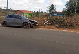 Acidente de carro é registrado na rodovia AL-486, em Craíbas