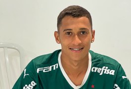 Jovem jogador do Cruzeiro de Arapiraca se destaca na Copa SP e fecha contrato milionário com o Palmeiras