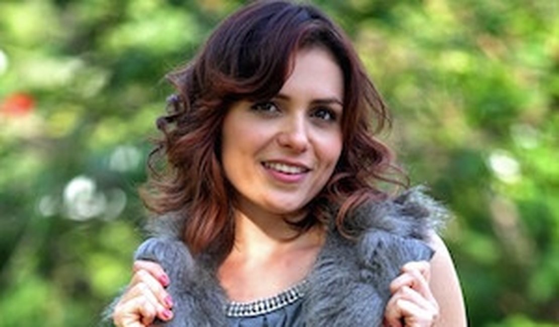 Mônica Iozzi permanecerá no 'Vídeo Show' em 2016