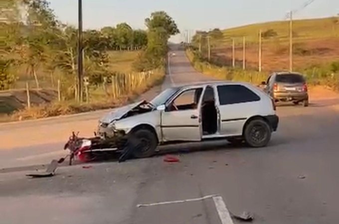 Grave acidente deixa duas pessoas feridas na AL-115, em Girau do Ponciano
