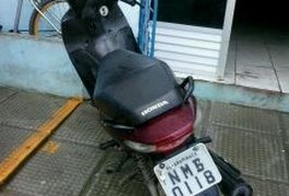 Polícia apreende motocicleta com menor que realizava direção perigosa em Arapiraca