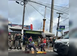 Mulher morre após passar mal, cair de calçada e ser atropelada por ônibus, em Maceió