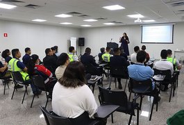 Trabalhadores do Aeroporto Zumbi dos Palmares são capacitados para prevenção ao tráfico de pessoas