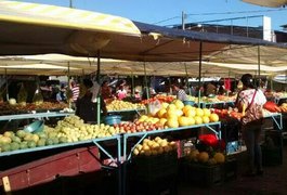 Prefeitura setoriza feira livre do Mercado Público