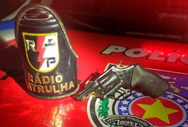 Homem armado que estava amedrontando moradores do Cangandu, em Arapiraca, é preso