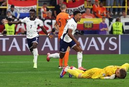 Inglaterra marca no fim, vira sobre a Holanda e vai à final da Eurocopa