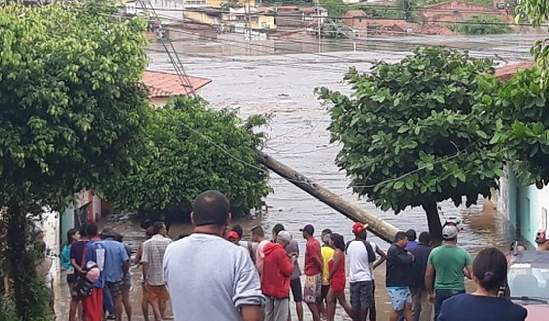 Rompimento em barragem de Pernambuco pode inundar cidades alagoanas