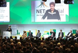 Dilma: Marco Civil da Internet foi saudado como exemplo para o mundo