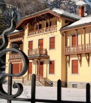 Mansão de 'Casa Gucci' está à venda por 990 mil euros na Itália