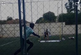 Filho de Eliza Samudio, Bruninho estreia como goleiro do Athletico Paranaense