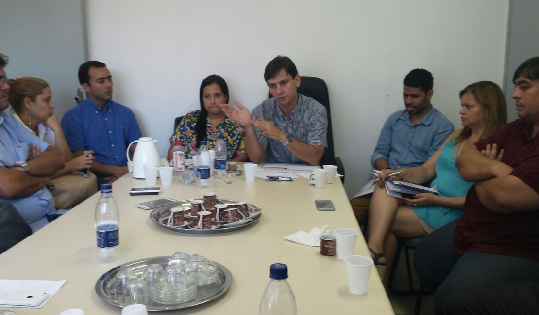 Prefeitura de Jequiá da Praia anuncia pacote de medidas de redução de despesas