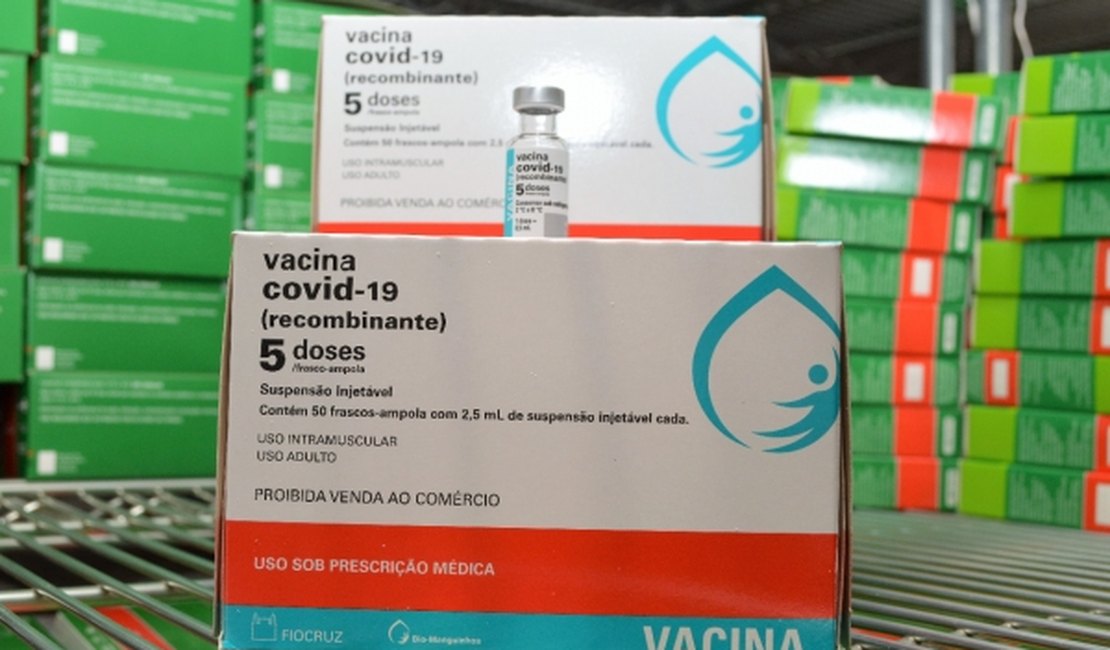 Sesau distribui 39.195 doses de vacinas contra a Covid-19 para imunizar pessoas de 59 e 58 anos