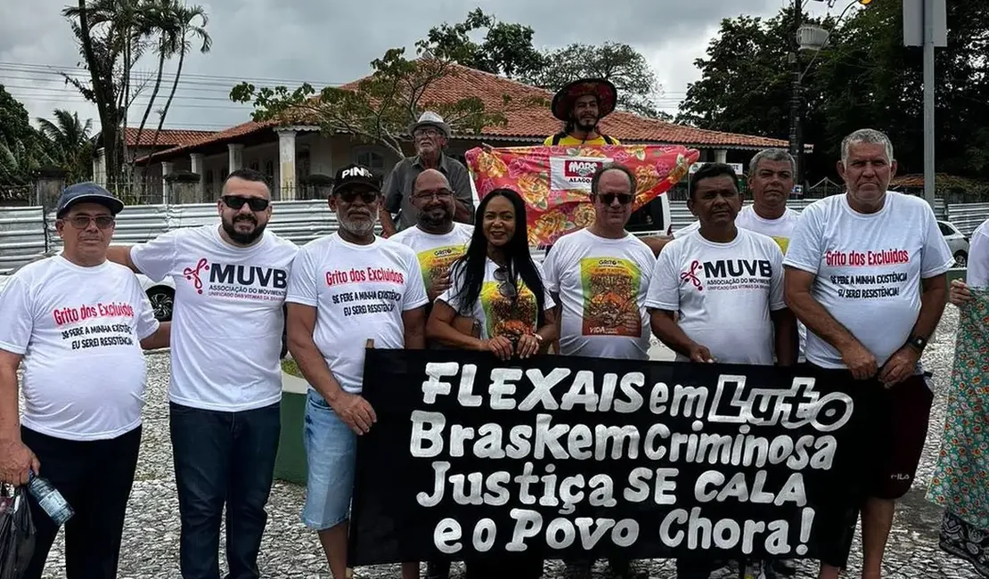 Vítimas da Braskem protestam durante encontro do G20, em Maceió