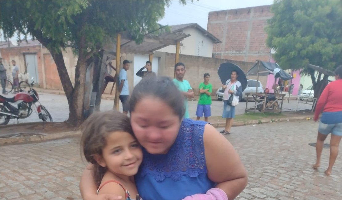 Menina que estava desaparecida é encontrada na casa de amiga em Arapiraca