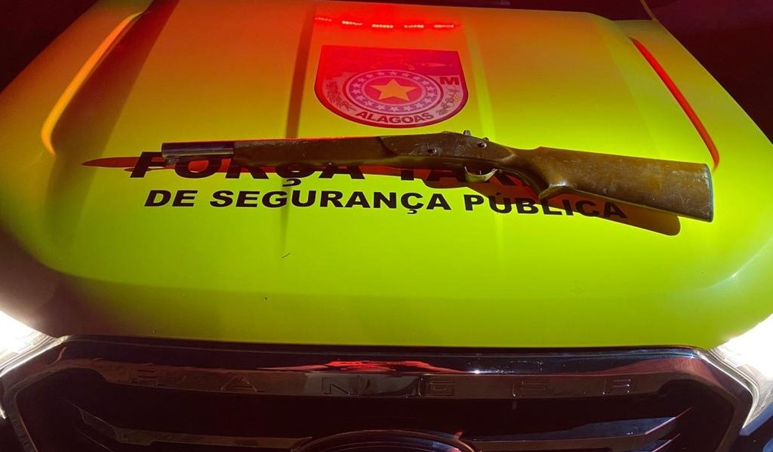 Após briga com vizinho, homem é atingido por disparo de arma de fogo em São Sebastião