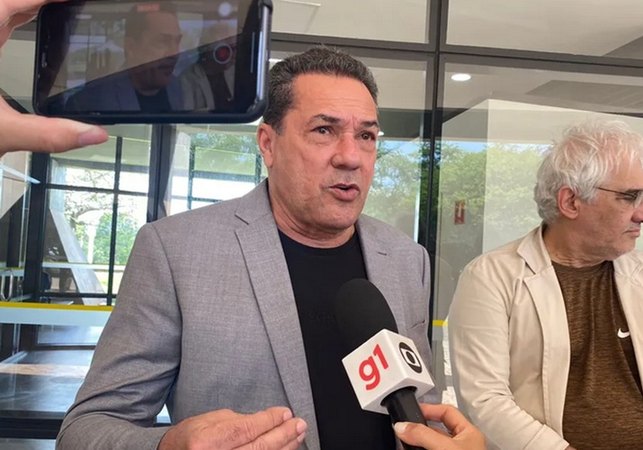 Vanderlei Luxemburgo recebe alta da UTI em Palmas