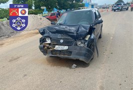 Motorista embriagado provoca batida entre carros e é preso no interior de Alagoas